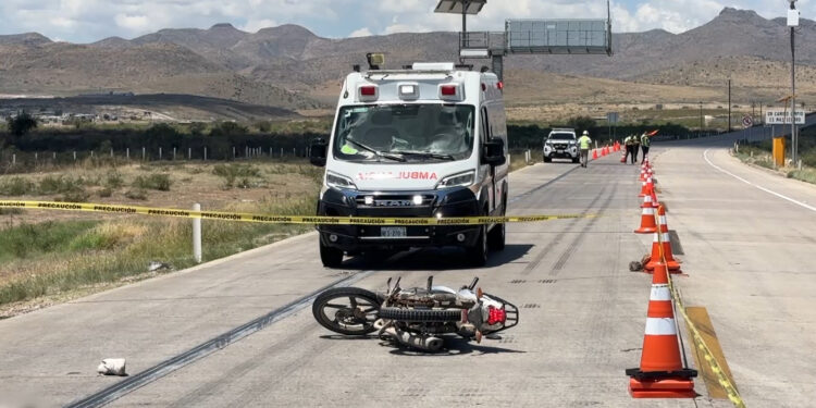 Muere adolescente motociclista tras ser arrollado por un tráiler en el Libramiento Oriente