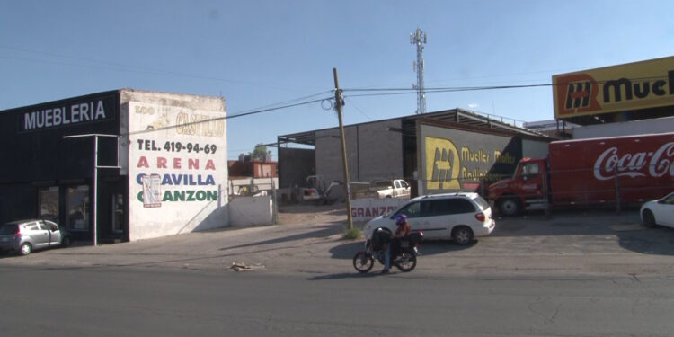 Pizzería Los Aros inicia construcción de su primera sucursal en Chihuahua capital