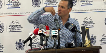 Recibe el Ayuntamiento de Chihuahua “Escoba de Oro” por limpieza urbana