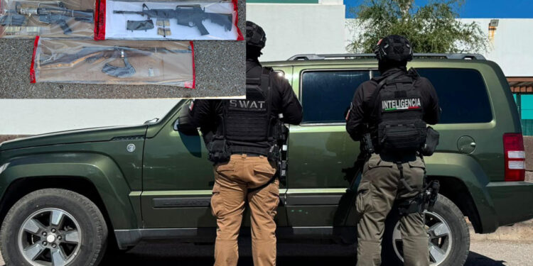 Registran aseguramiento de fusiles y vehículo en operativo