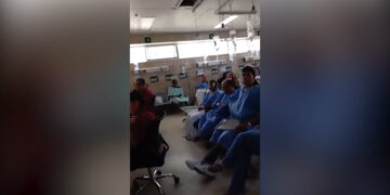 Captan presunta saturación en el Hospital Morelos del IMSS