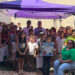 Sahir Rentería y Rafa Loera llevan juguetes a niños del sur de la ciudad