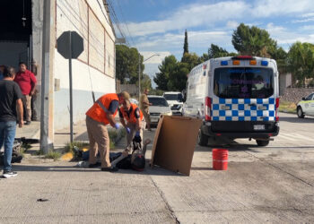 Motociclista resulta lesionado tras choque en la colonia Nombre de Dios