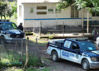 Traslada la SSPE a Chihuahua a 15 víctimas de desplazamiento forzado de Guadalupe y Calvo