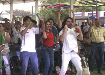 Viven capitalinos final del campeonato en la Fiesta Mundialista de la Plaza del Ángel