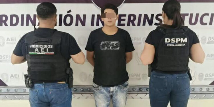 Presentan a presunto asesino del taxista Salvador Núñez