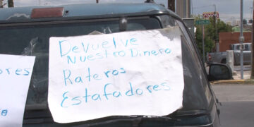 Clientes de ACSESA exigen devolución de dinero tras no recibir los automóviles