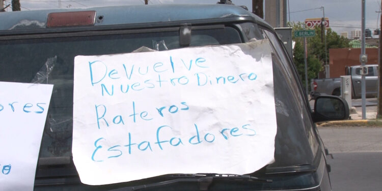 Clientes de ACSESA exigen devolución de dinero tras no recibir los automóviles