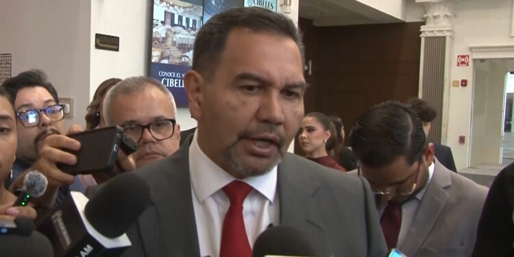 Cruz Pérez Cuéllar acusa al PAN de recurrir a “tácticas desesperadas” contra Morena