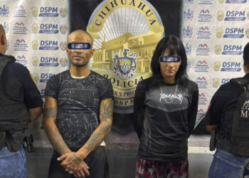 Detiene Policía Montada a dos personas por presunta posesión de cristal