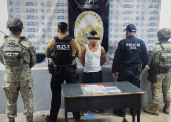 Detienen a sujeto con 10 dosis de cristal en la colonia Dale