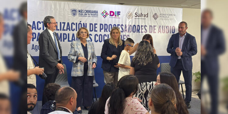 Entrega Maru Campos procesadores para implantes cocleares con inversión de 29.6 mdp