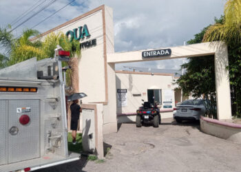 Fallecen dos jóvenes por presunta intoxicación con monóxido de carbono en motel de Delicias