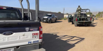 Hallan a hombre calcinado dentro de un baúl de aluminio junto a las vías del ferrocarril