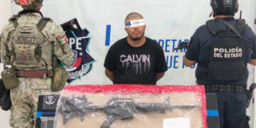 Detienen a sujeto armado en la carretera Juárez–Janos