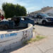 Dos jóvenes chocan contra vivienda tras impactar un taxi en la colonia Industrial