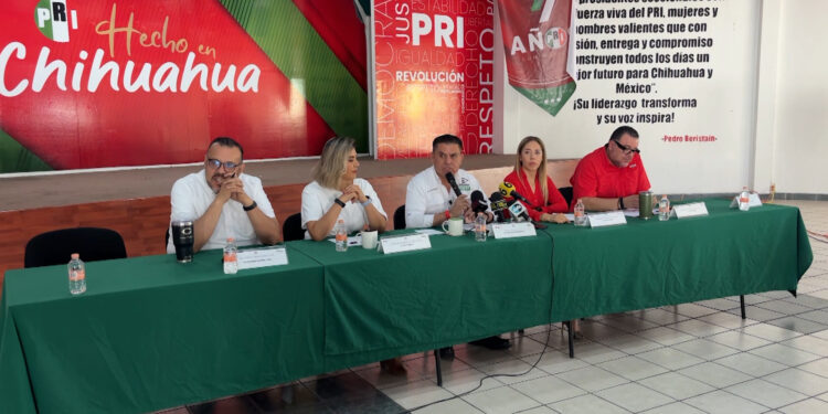 PRI denunciará a Cruz Pérez Cuéllar y Andrea Chávez por presuntos actos anticipados de campaña