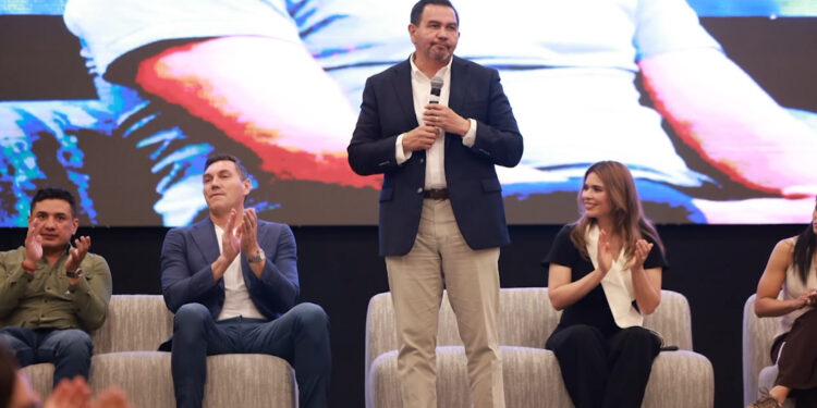 Promete Cruz Pérez Cuéllar los mejores años para el deporte