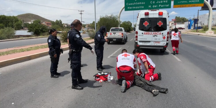 Hombre resulta gravemente herido tras ser atropellado en el periférico R. Almada
