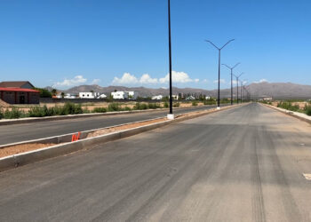 Vecinos de Residencial Leones denuncian arrancones nocturnos
