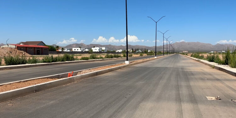 Vecinos de Residencial Leones denuncian arrancones nocturnos
