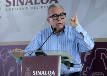 Retoma Rubén Rocha Moya la gubernatura de Sinaloa tras 112 días de licencia