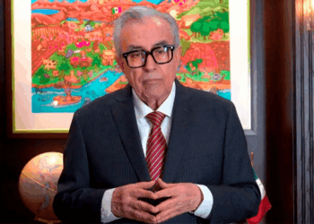Gobernador de Sinaloa vuelve a pedir licencia tras retomar el cargo