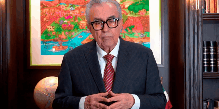 Gobernador de Sinaloa vuelve a pedir licencia tras retomar el cargo