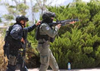 Se capacitan elementos de la SSPE en combate e investigación