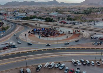Inauguran paso superior en la avenida Fuerza Aérea